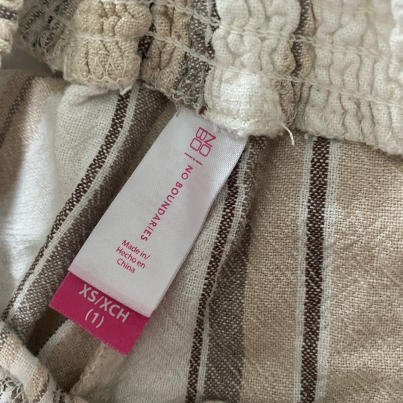 Striped shorts - Picture 4 of 4